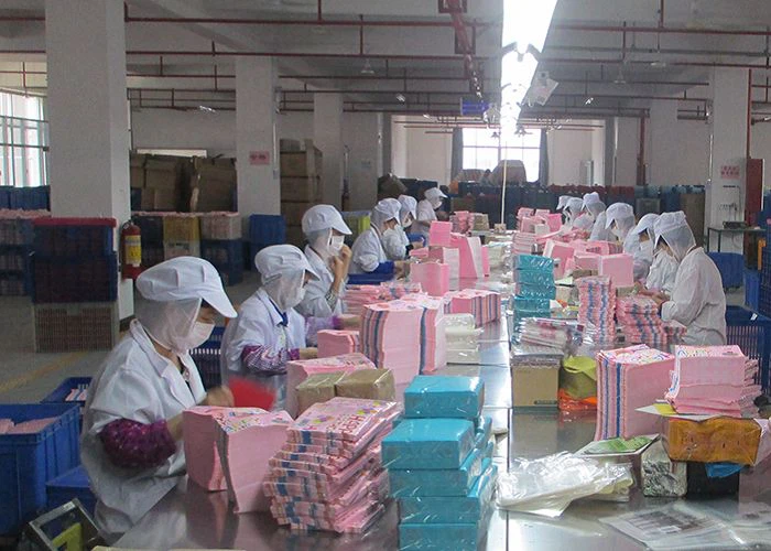 packing workshop for christmas themed napkins packing workshop for christmas themed napkins